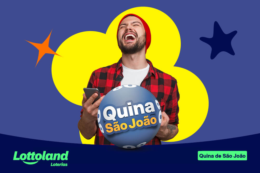 Rapaz vestido de camisa xadrez vermelha sorrindo ao descobrir que é um dos ganhadores da Quina de São João.