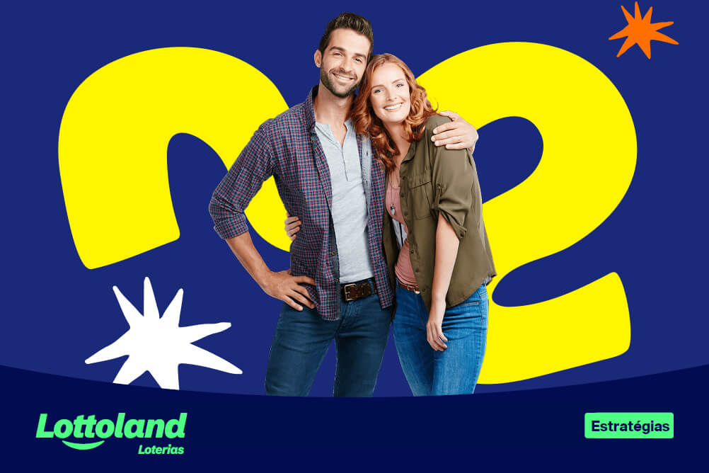 Casal sorridente em fundo azul com elementos coloridos. Lottoland Loterias destaca erros comuns na hora de apostar na loteria.
