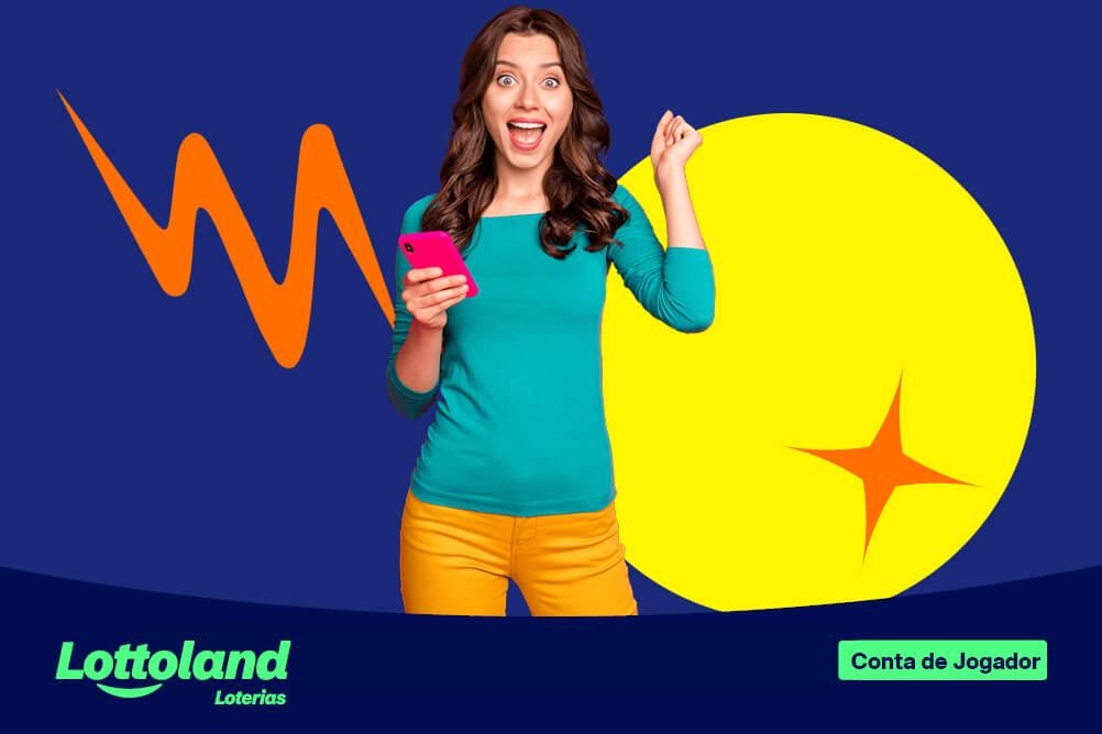 Mulher sorrindo com celular vermelho na mão e fundo azul e amarelo. Lottoland Loterias explica o uso das informações pessoais para criar uma conta.